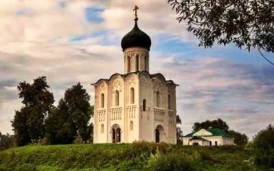 О, Родина! В неярком блеске…
